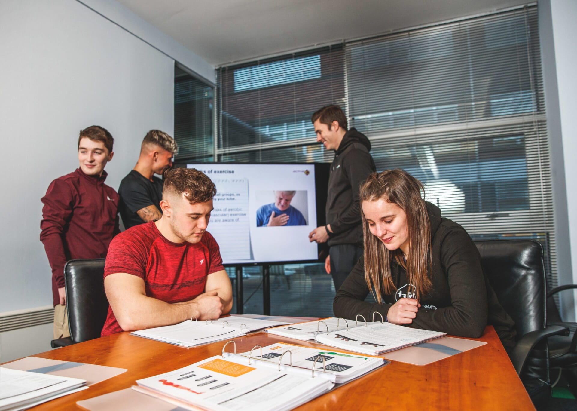 Level 2 Gym Instructor Course Near You Study From £13 PM